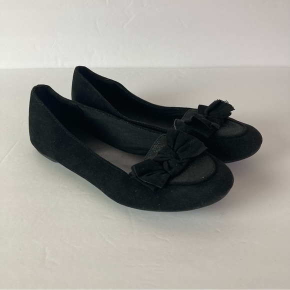 Disney Descends Flats Front Bow Black Girl Size 2.5 - Picture 1 of 10